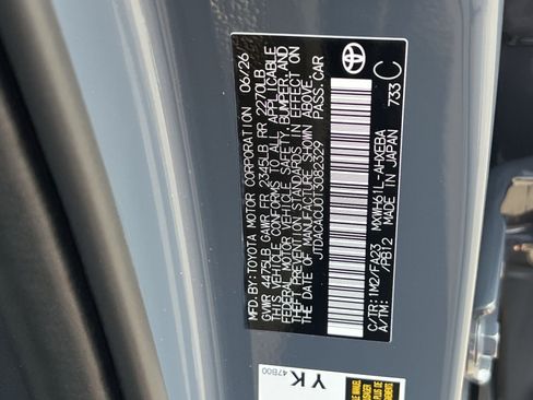 New 2026 Toyota Prius Plug-In Hybrid FWD image 26