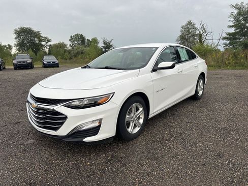 Used 2024 Chevrolet Malibu LS FWD image 7