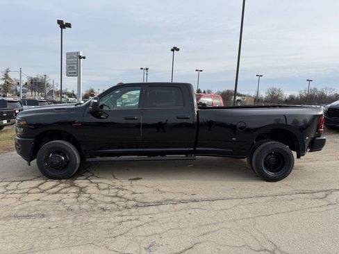 New 2026 RAM 3500 Tradesman image 10