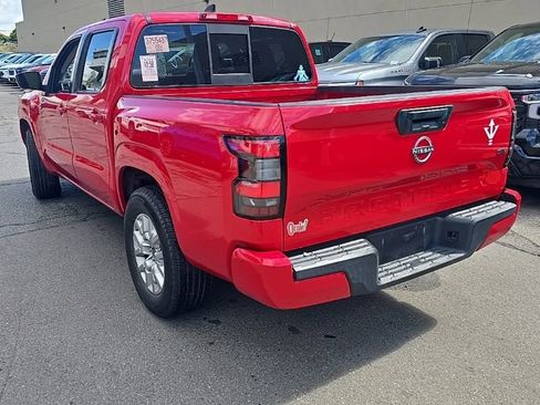 Used 2022 Nissan Frontier SV RWD image 3
