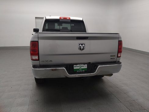 Used 2017 RAM 1500 Classic SLT AWD/4WD image 6