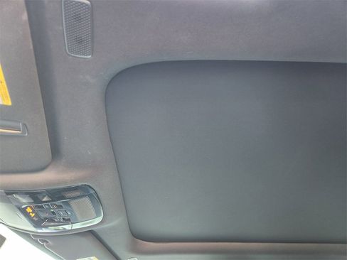 Used 2023 Lexus RX 500h F Sport image 25