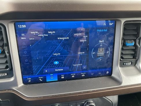 Used 2023 Ford Bronco Outer Banks AWD/4WD image 11