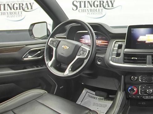 Used 2024 Chevrolet Tahoe Premier AWD/4WD image 16