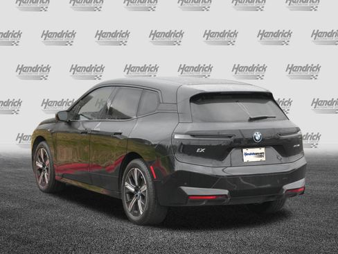 Used 2023 BMW iX xDrive50 w/ Sport Package image 7