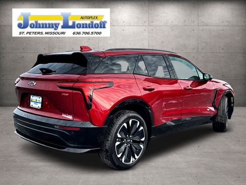 Used 2024 Chevrolet Blazer EV RS image 2