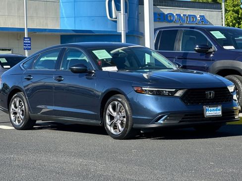 Used 2023 Honda Accord EX image 7