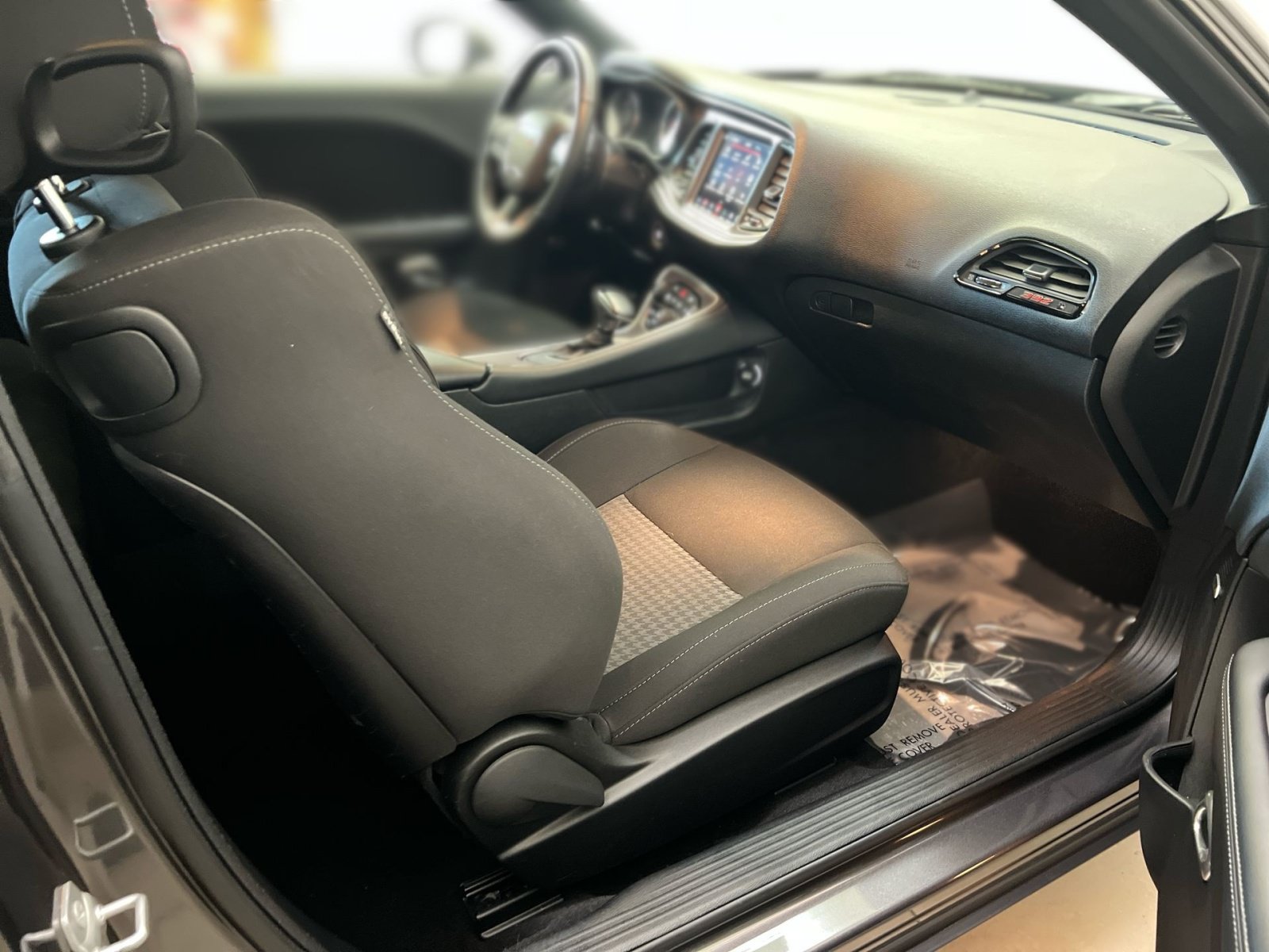 Used 2021 Dodge Challenger R/T Scat Pack w/ Driver Convenience Group RWD image 25