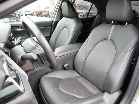 Used 2024 Toyota Camry XSE FWD image 29
