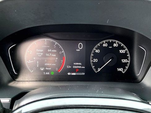 Used 2023 Honda Pilot Touring image 12