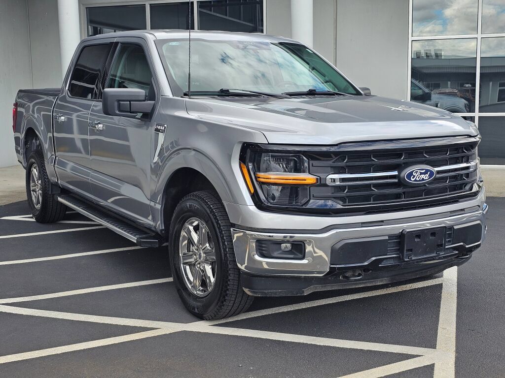 Used 2025 Ford F150 XLT w/ Equipment Group 301A Standard AWD/4WD image 7