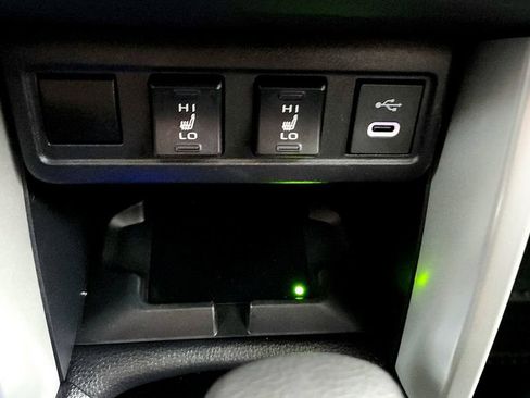 Used 2025 Toyota Corolla Cross AWD Hybrid w/ Convenience Package image 34