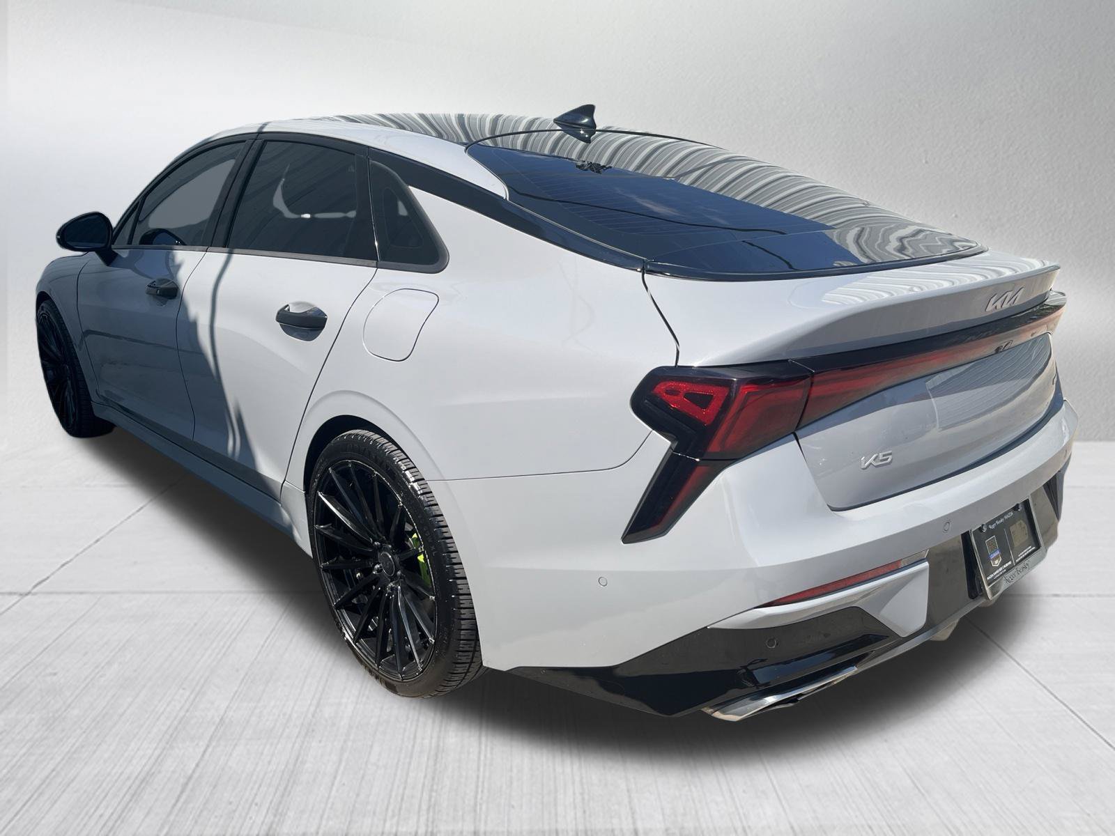 Used 2025 Kia K5 GT w/ GT1 Package FWD image 6