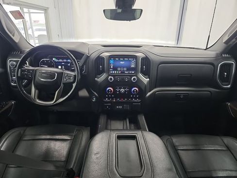 Used 2021 GMC Sierra 2500 Denali w/ Denali Ultimate Package AWD/4WD image 12