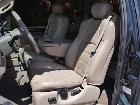 Used 2004 Ford F250 4x4 SuperCab Super Duty image 35