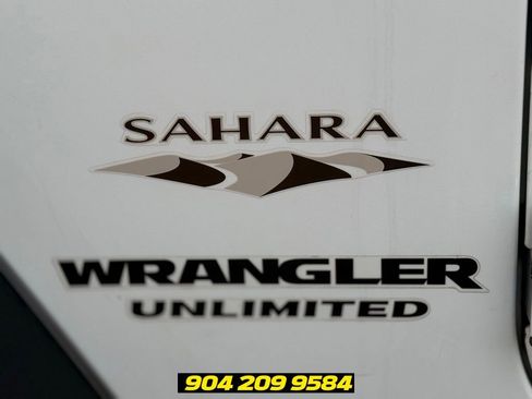 Used 2017 Jeep Wrangler Unlimited Sahara w/ Max Tow Package AWD/4WD image 16