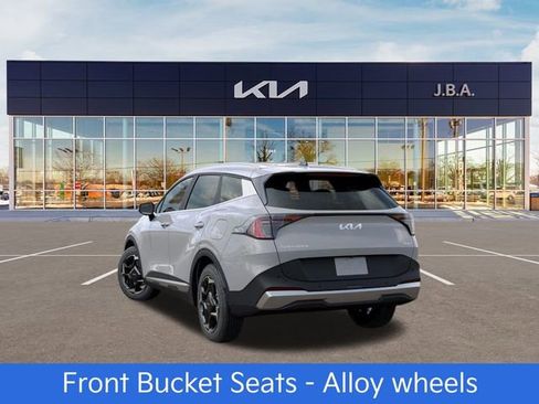 New 2026 Kia Sportage EX image 4