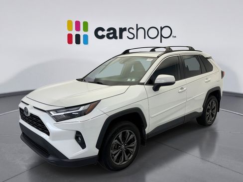 Used 2022 Toyota RAV4 XLE Premium AWD/4WD image 1