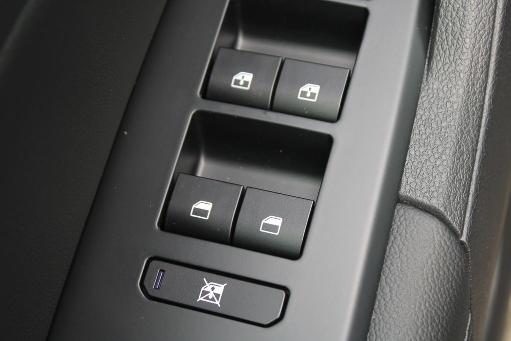 New 2027 Kia Sportage SX FWD image 20