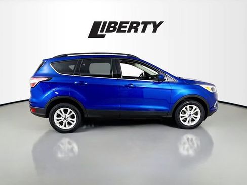 Used 2018 Ford Escape SE w/ SE Sync 3 Package image 8