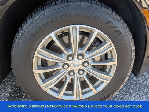 Used 2017 Cadillac XT5 Luxury w/ Driver Awareness Package image 13