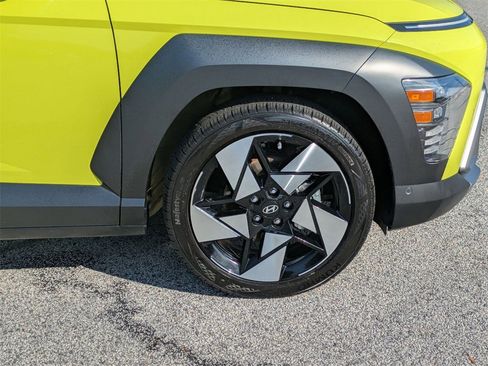 Used 2024 Hyundai Kona Limited image 10