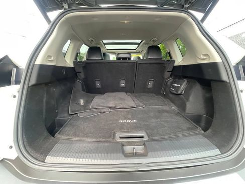 Used 2023 Nissan Rogue SL w/ SL Premium Package AWD/4WD image 22