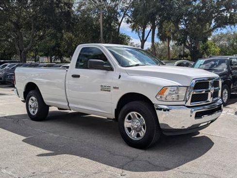 Used 2017 RAM 2500 Tradesman w/ Chrome Appearance Group image 7