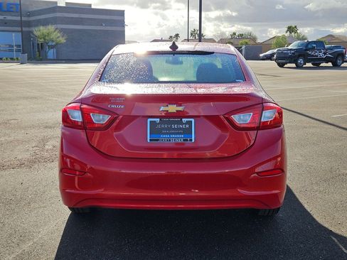 Used 2017 Chevrolet Cruze LS image 5