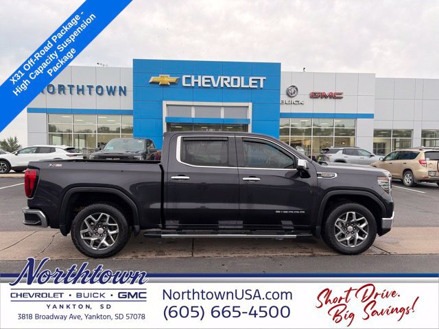 Used 2023 GMC Sierra 1500 SLT w/ SLT Premium Plus Package AWD/4WD image 7