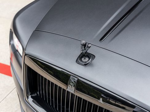 Used 2018 Rolls-Royce Wraith RWD image 22