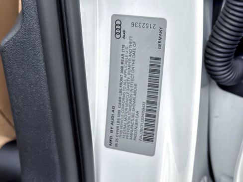 Used 2025 Audi A5 2.0T Premium Plus w/ Premium Plus AWD/4WD image 28