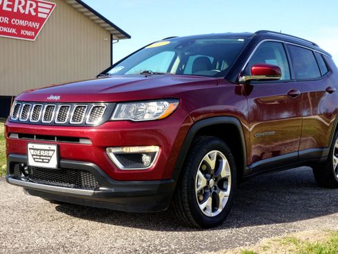 Used 2021 Jeep Compass Limited image 2