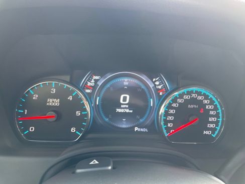 Used 2019 Chevrolet Tahoe Premier RWD image 10