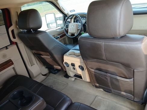 Used 2015 Ford F250 King Ranch w/ FX4 Off-Road Package AWD/4WD image 65