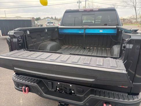 Used 2023 Chevrolet Silverado 1500 ZR2 w/ ZR2 Bison Edition AWD/4WD image 32