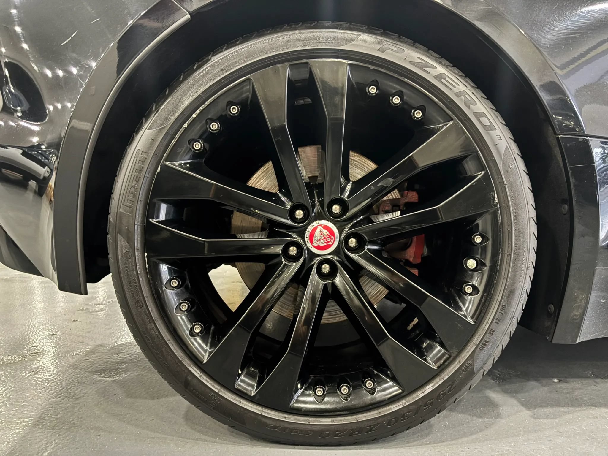 Used 2020 Jaguar F-TYPE Convertible RWD image 42