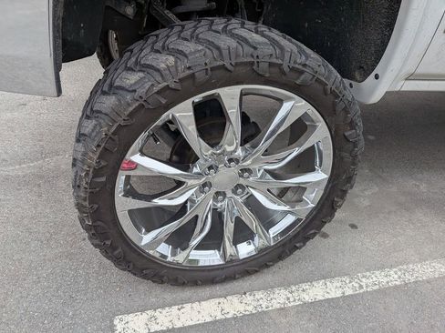 Used 2017 GMC Sierra 1500 SLT image 3