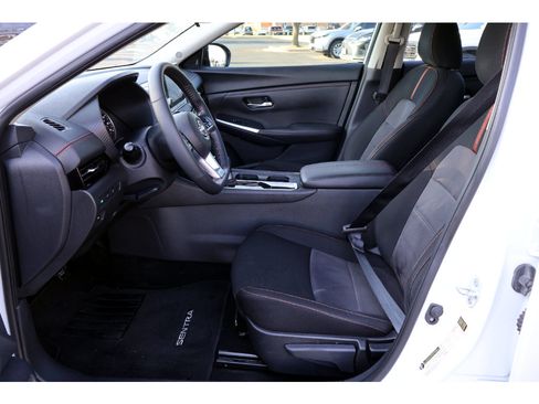 Used 2024 Nissan Sentra SR FWD image 24