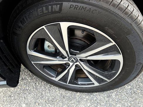 Used 2024 Lexus RX 350 FWD w/ Technology Package image 7