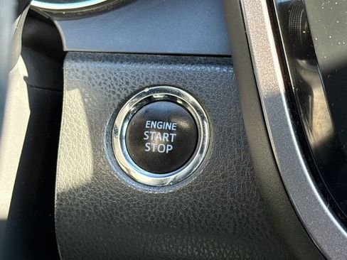 Used 2020 Toyota Camry XSE FWD image 23