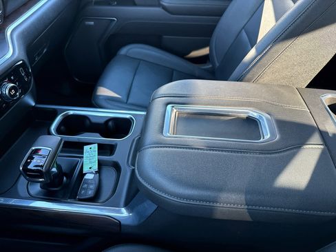 Used 2022 GMC Sierra 1500 SLT image 18