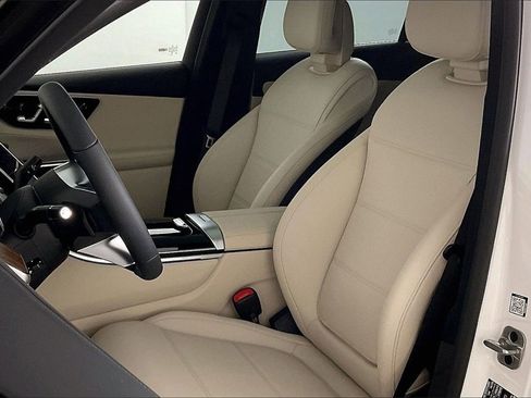 New 2026 Mercedes-Benz GLC 300 GLC 300 Coupe image 9