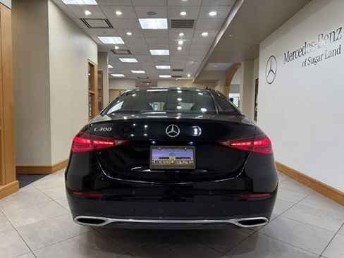 Used 2025 Mercedes-Benz C 300 Sedan image 4
