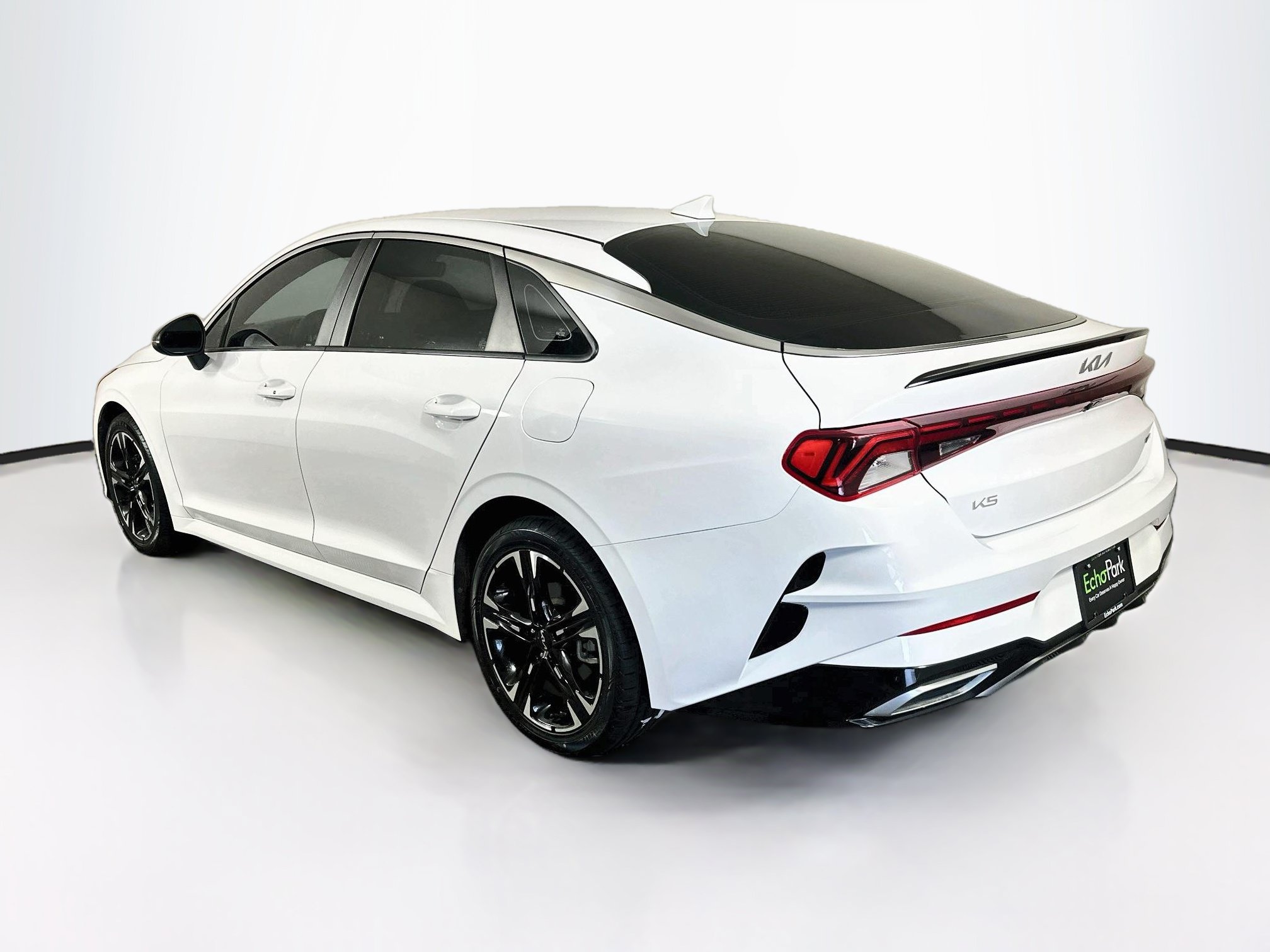 Used 2024 Kia K5 GT-Line w/ GT-Line Premium Package FWD image 5