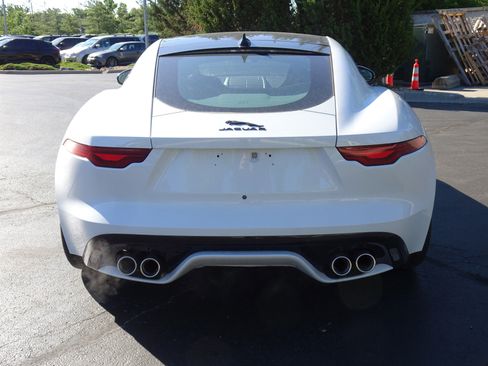 New 2024 Jaguar F-TYPE Coupe AWD image 10