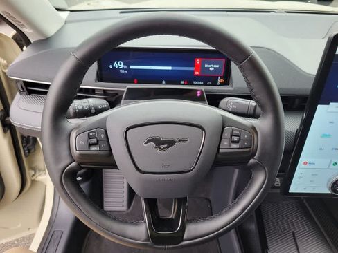 Certified 2025 Ford Mustang Mach-E Select w/ Comfort Package Lite AWD/4WD image 19