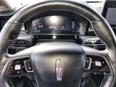 Used 2023 Lincoln Corsair Reserve image 14