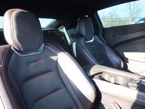 Used 2019 Chevrolet Camaro ZL1 image 36