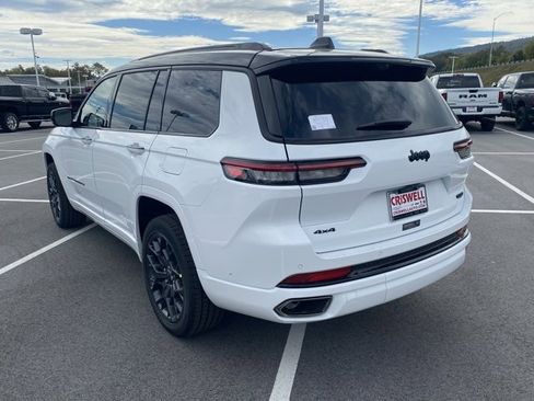 New 2025 Jeep Grand Cherokee L Summit image 5